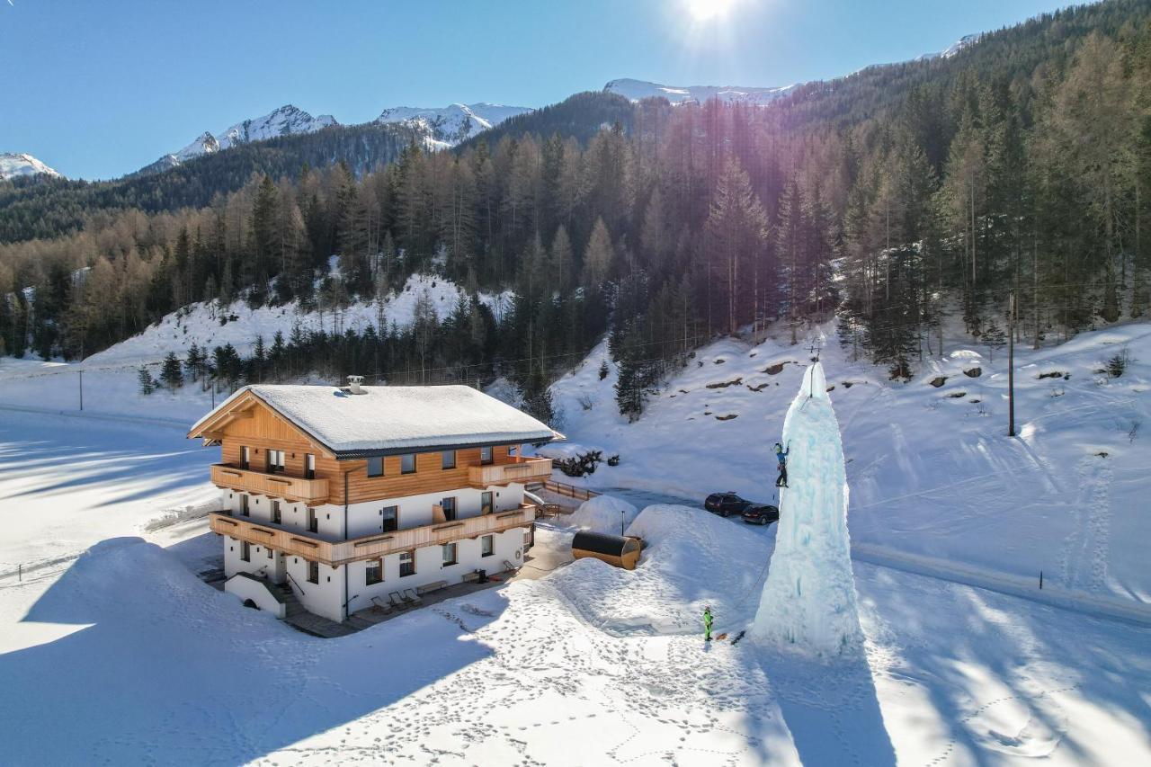 Nedererhof - Zimmer Alpenrose Mit Gemeinschaftskueche Lejlighed Schmirn Eksteriør billede